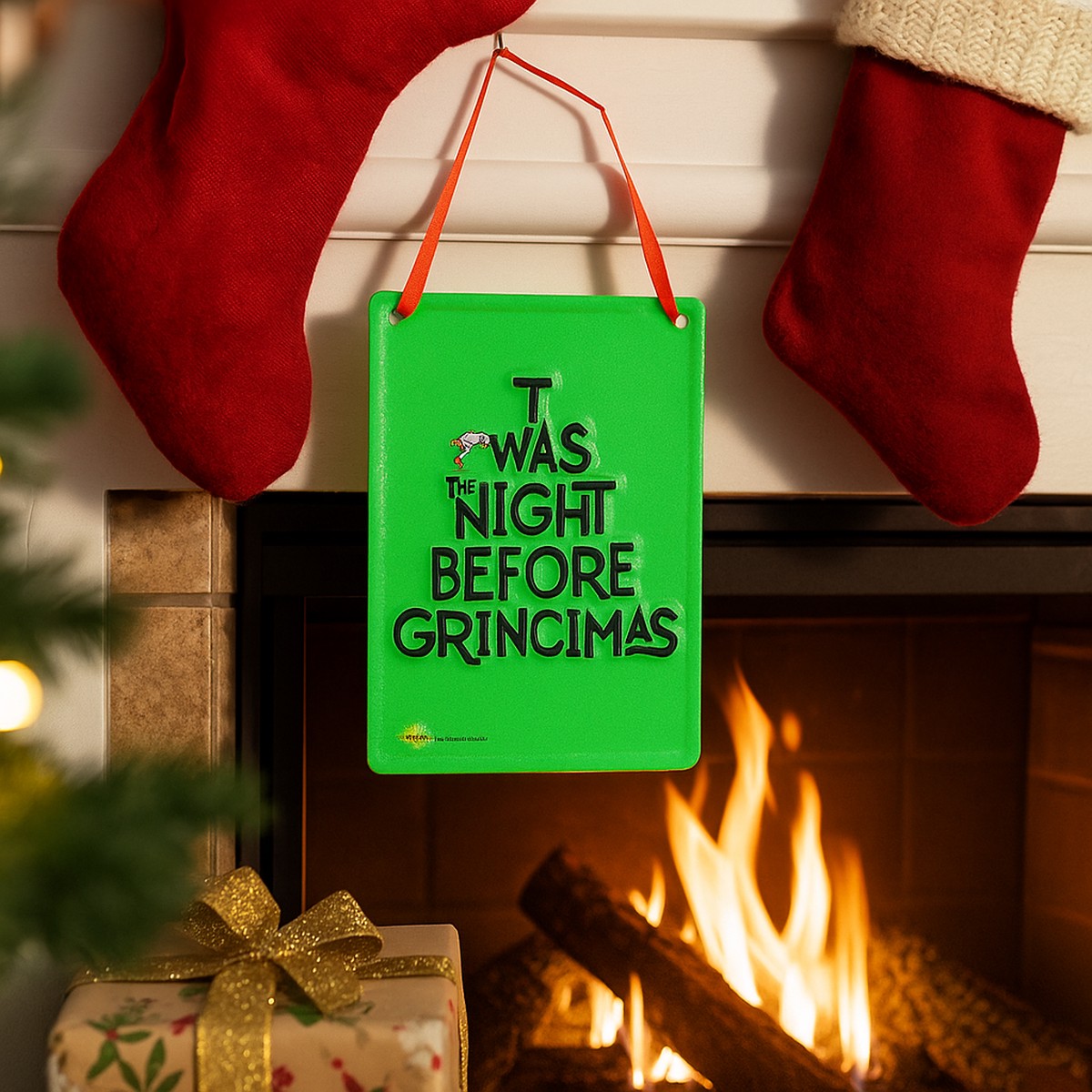 Metal Night B4 Grinch Small 15x10cm