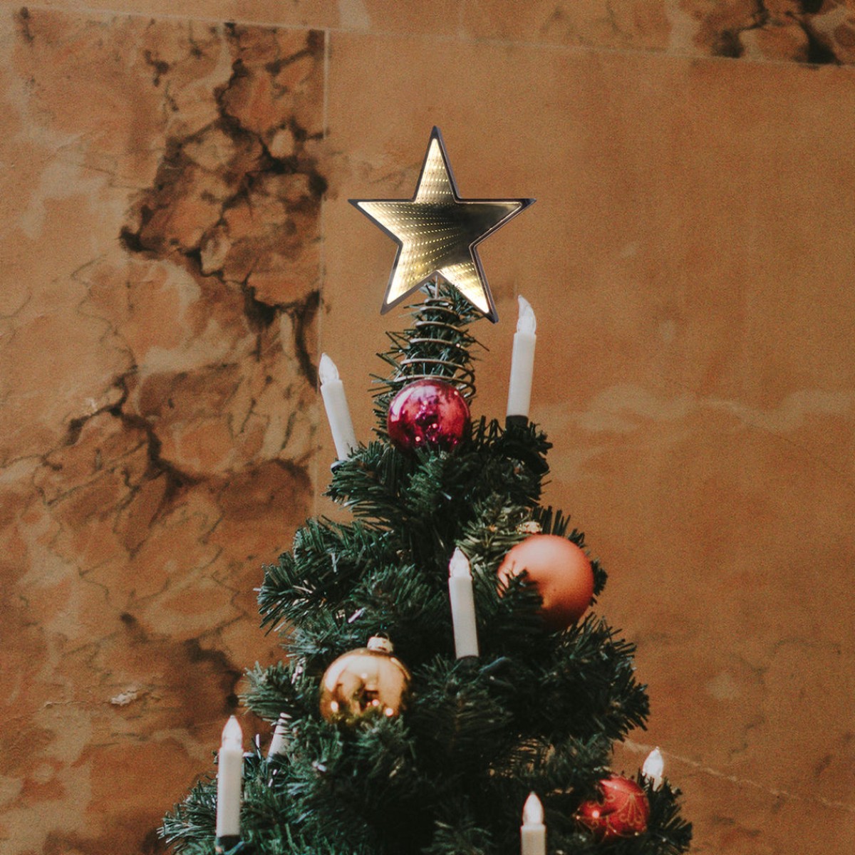 Infinity Christmas Tree Top 25cm