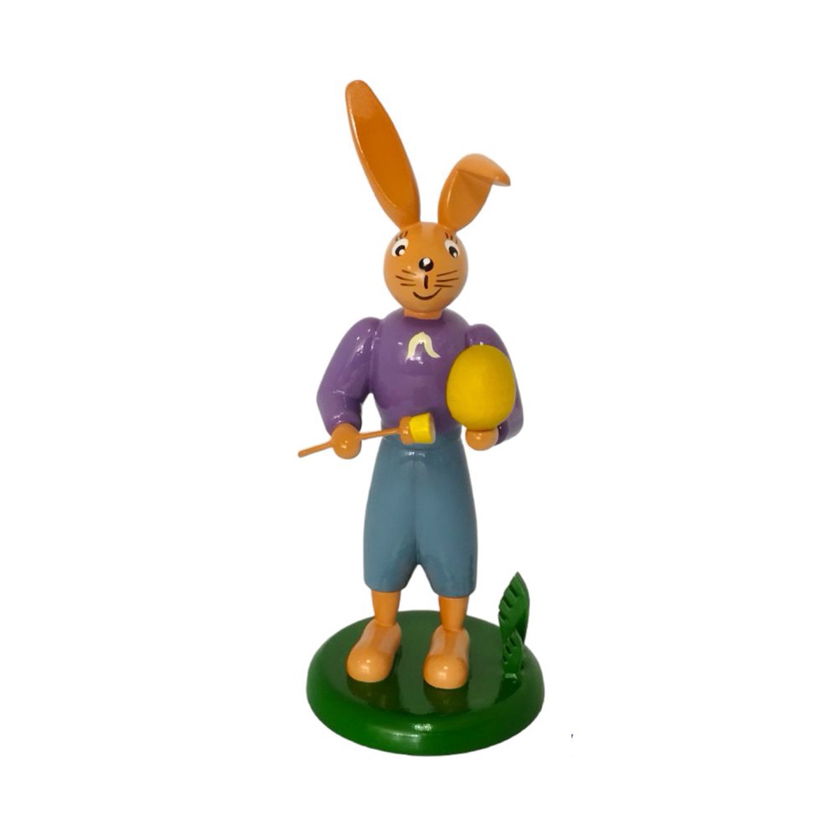 Bunny with brush and egg