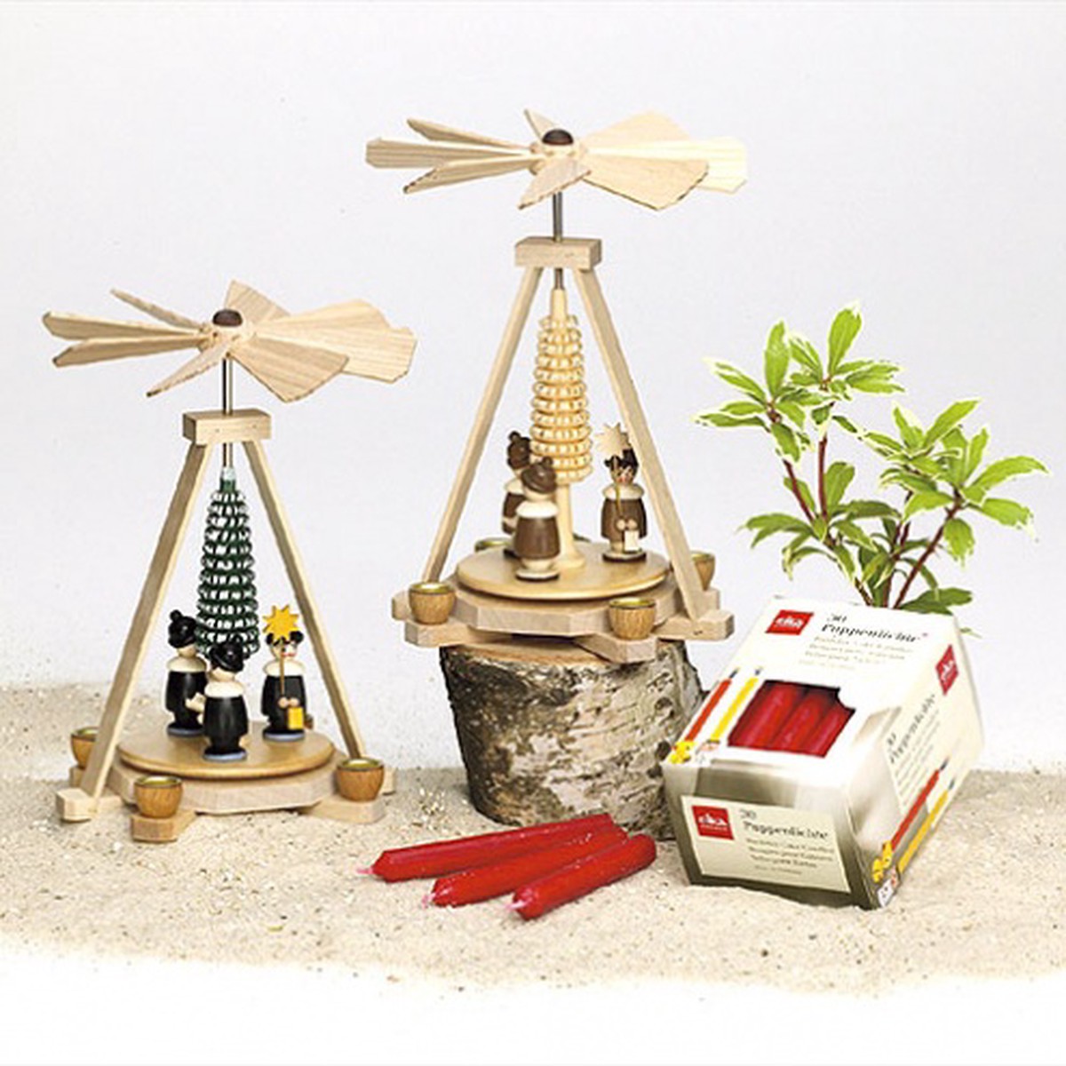 Colored mini pyramid carolers